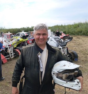 Чемпионат России по автокроссу: успехи балаковского гонщика в Челябинске