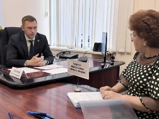 Мэр города провел прием граждан по вопросам ЖКХ и городской среды