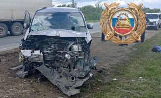 Две девочки пострадали в крупном ДТП под Знаменкой