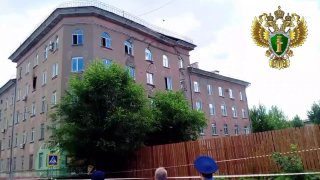 Частичное обрушение стены в аварийном доме в Саратове: расследование начато